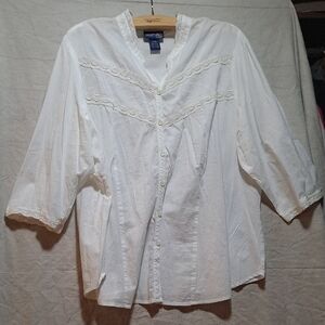 Venezia Women's White Button-Up Top